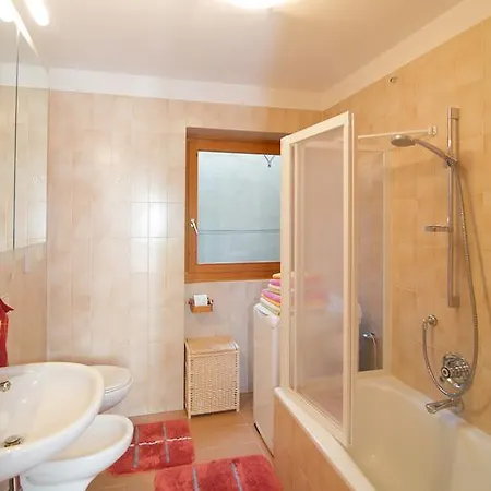 مزرعة للإقامة Tinnerhof